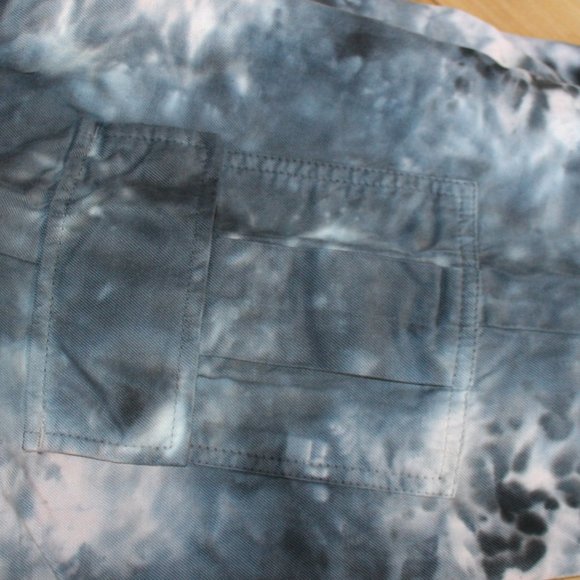 Sanctuary Anthropologie - Medium Cargo Tye Die Pants - Picture 8 of 9